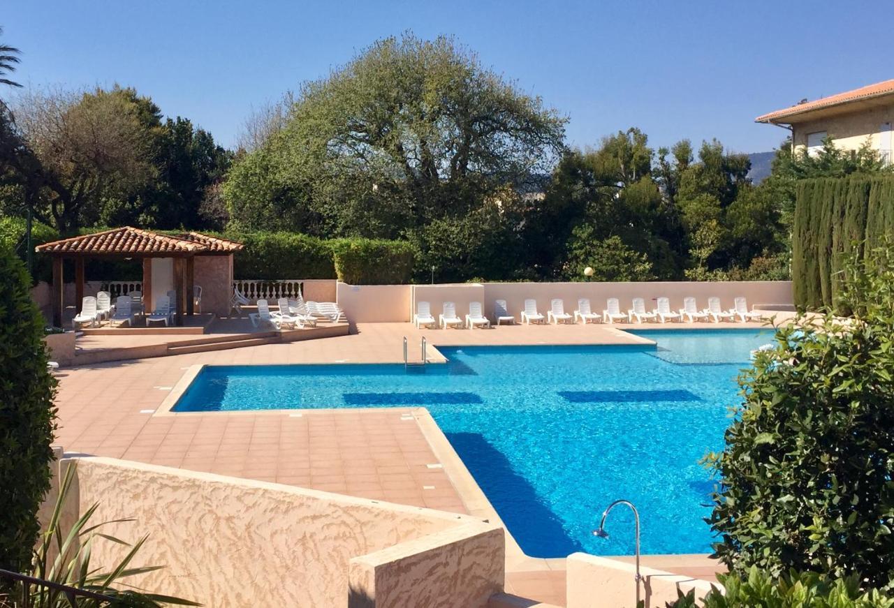 Appartement Spacieux Avec Jardin Coeur De St Tropez Saint-Tropez Ngoại thất bức ảnh